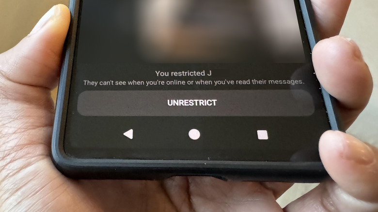 Facebook Messenger app unrestrict button