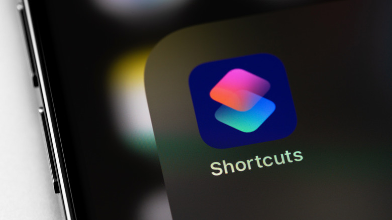 iPhone's Shortcuts app logo