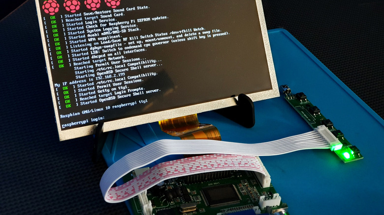 Raspberry Pi with monitor booting up