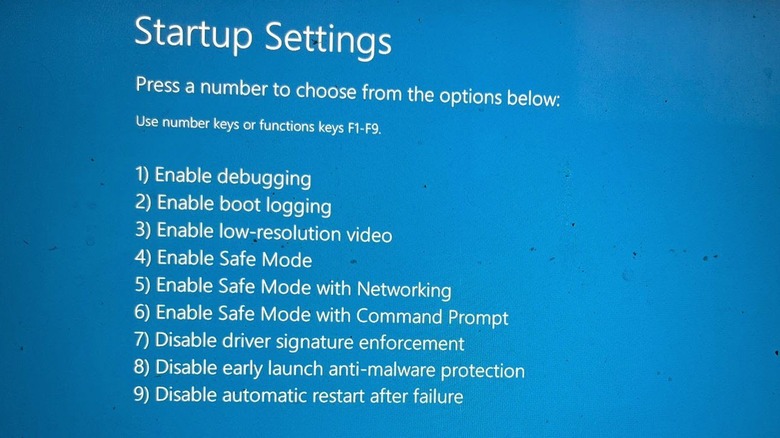 Startup Settings window to select Safe Mode