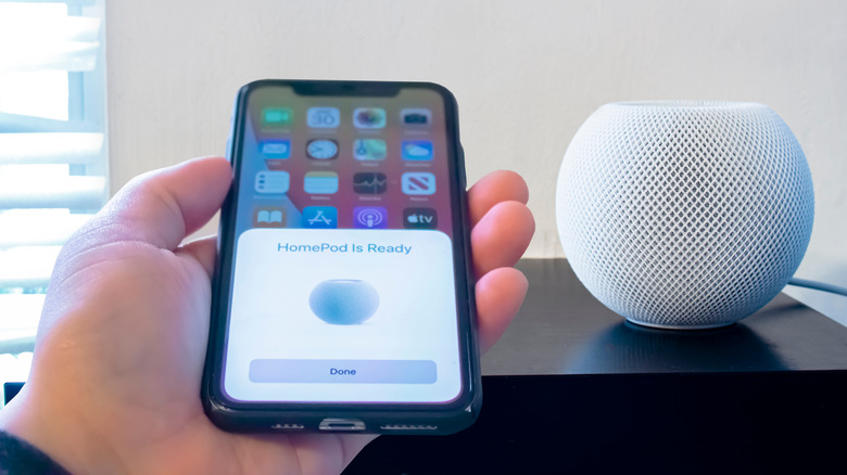 Apple HomePod mini and iPhone