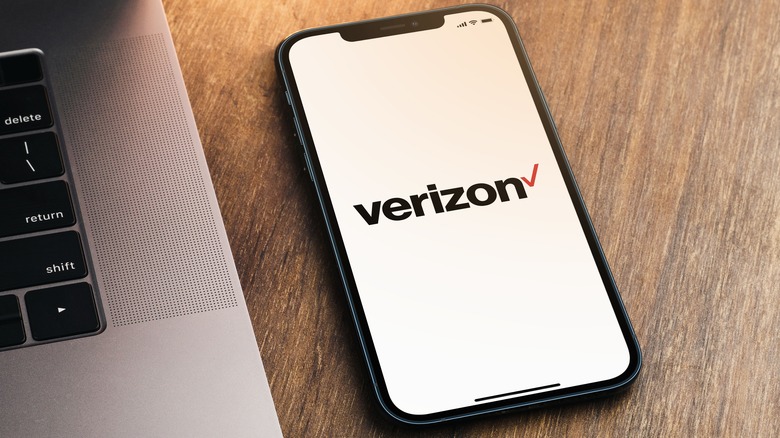 iphone with Verizon logo onscreen