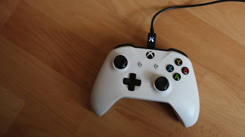 Xbox controller with wire