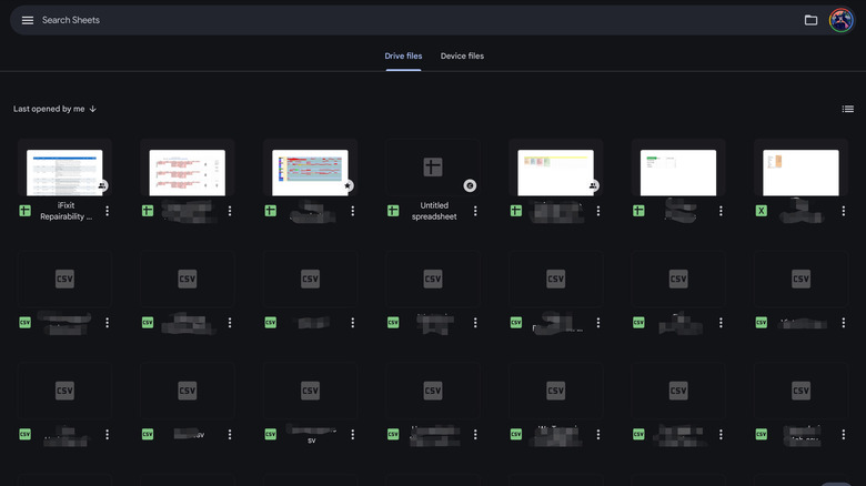 Google Sheets in dark mode