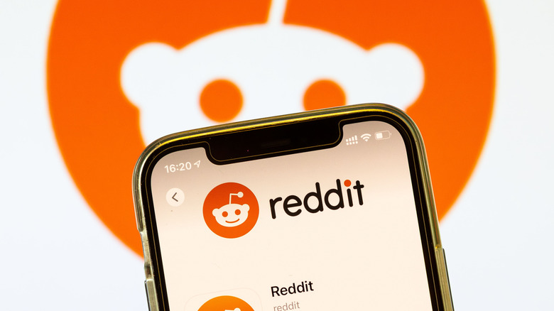 Reddit on iPhone 