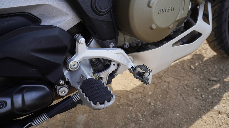 2024 Ducati Multistrada V4 Rally brake footpeg detail