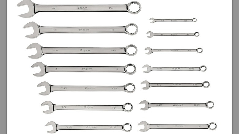 Snap-on wrench set