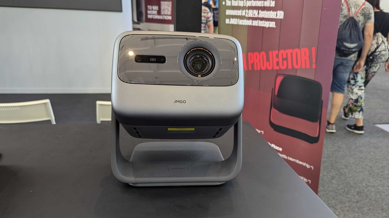 JMGO N1S Ultimate 4k projector