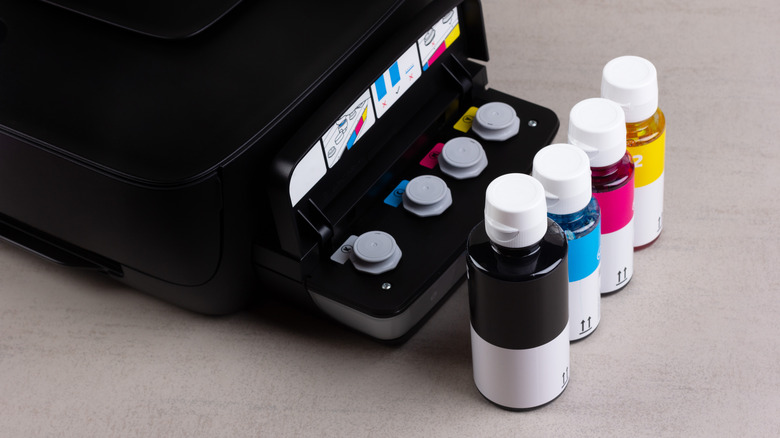 Ink for printer cartridges