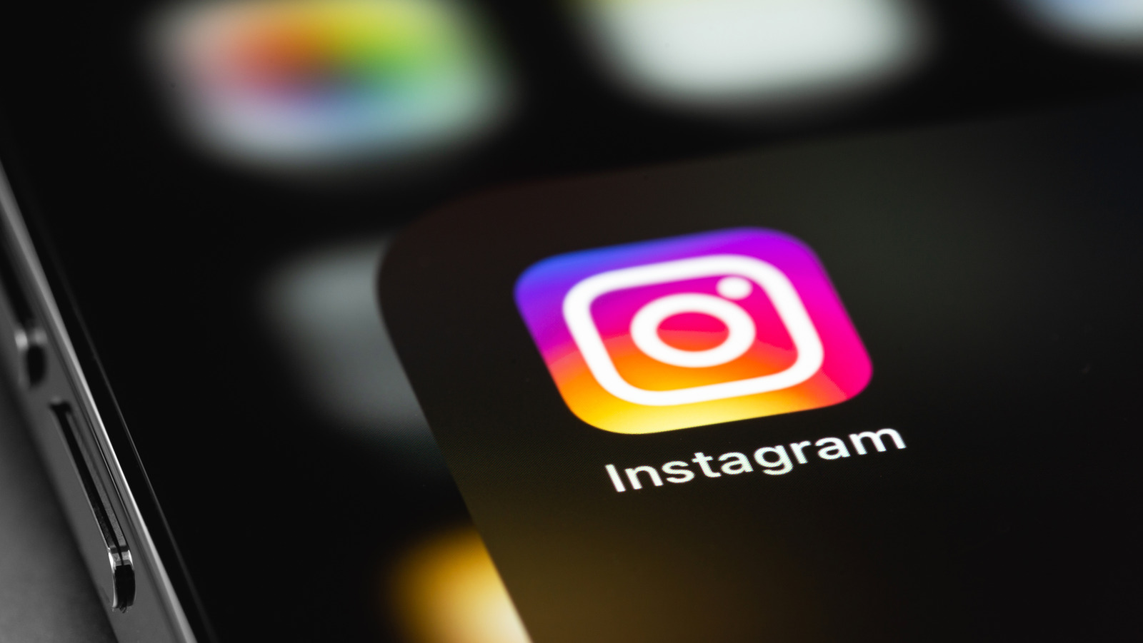 Instagram adiciona alertas âmbar aos feeds dos usuários