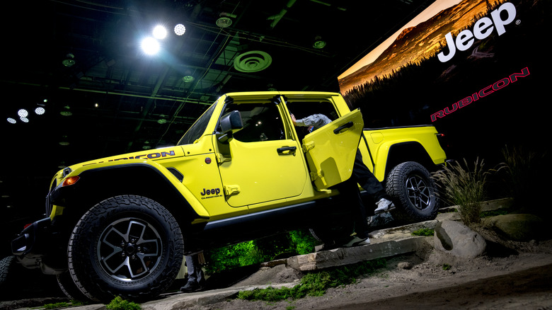 2024 Jeep Gladiator