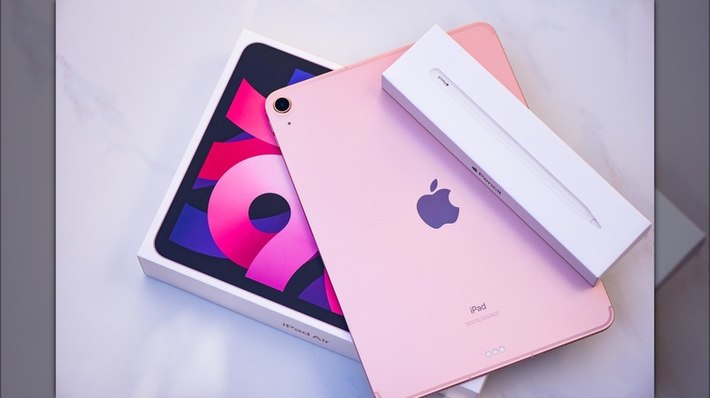 Rose gold iPad Air