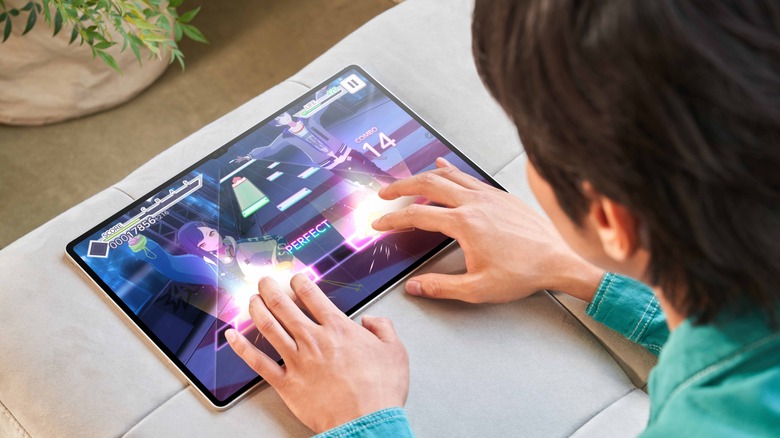 Gaming on Galaxy Tab S9 Ultra