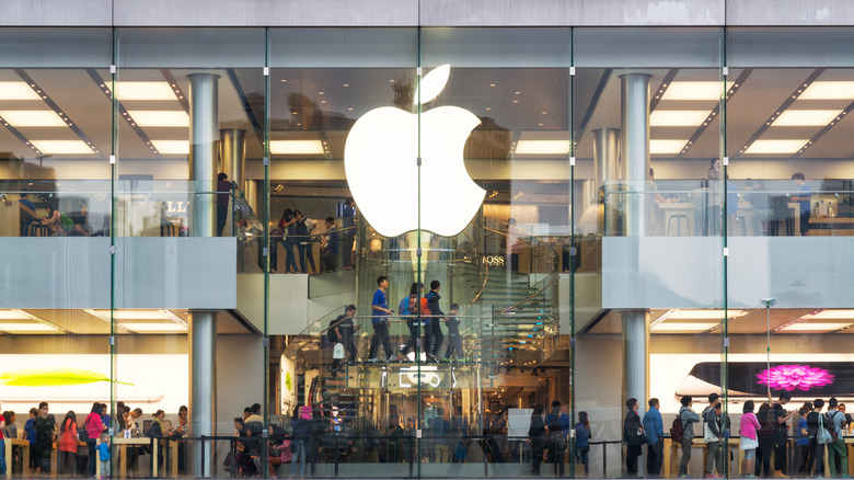 Apple store filled with customers