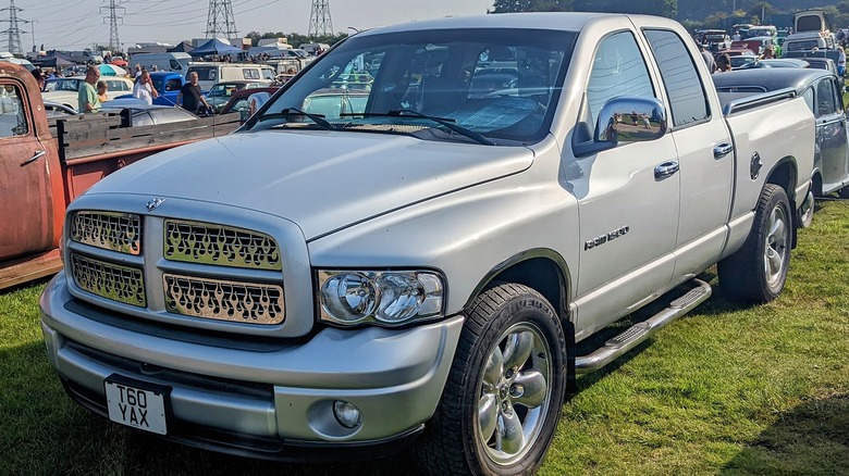 Is 2004 A Good Year For The Dodge Ram 1500 5.7 HEMI? Here's What Owners Say