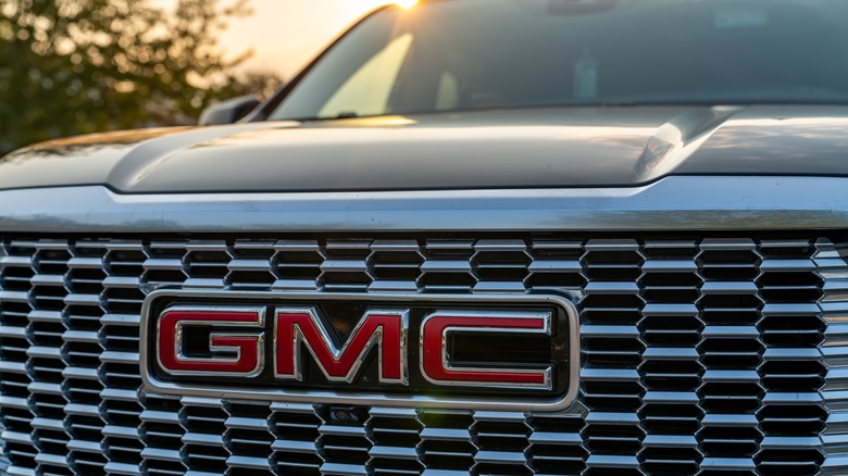 GMC logo in the front grill of a new truck