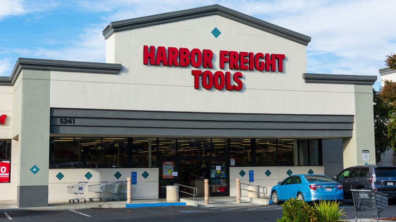 Harbor Freight tools storefront