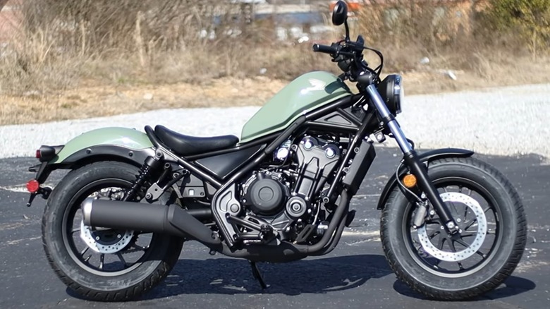 Is Honda's Rebel 500 A Good Bike For Beginners? Here's What You Need To ...