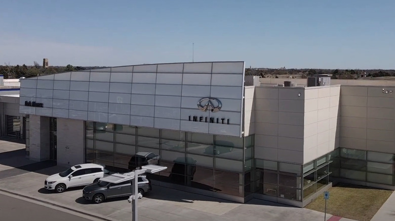 Infiniti dealership in Oklahoma City