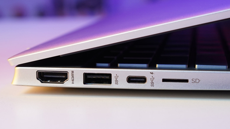 closeup of ports on on a laptop