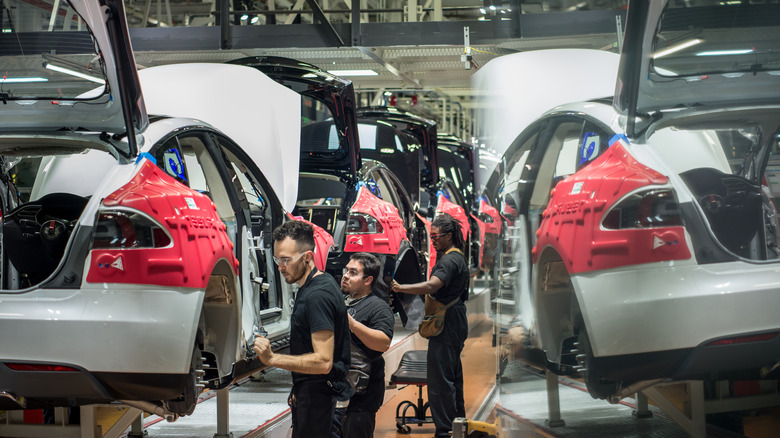 Tesla assembly line in Fremont