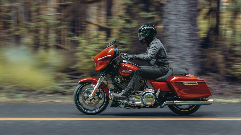 Riding the 2024 Street Glide