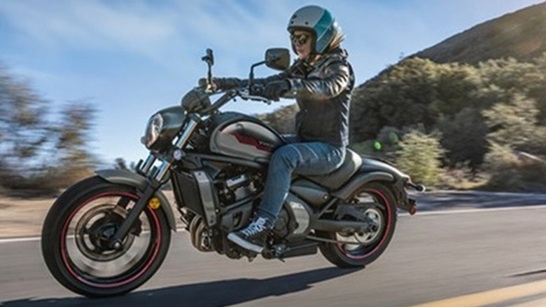 Riding a Kawasaki Vulcan S through the hills.