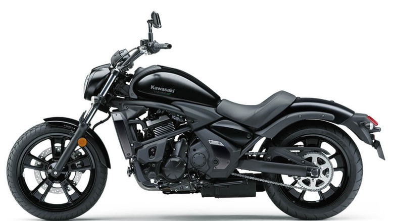 A static image of a Kawasaki Vulcan S on a white background.