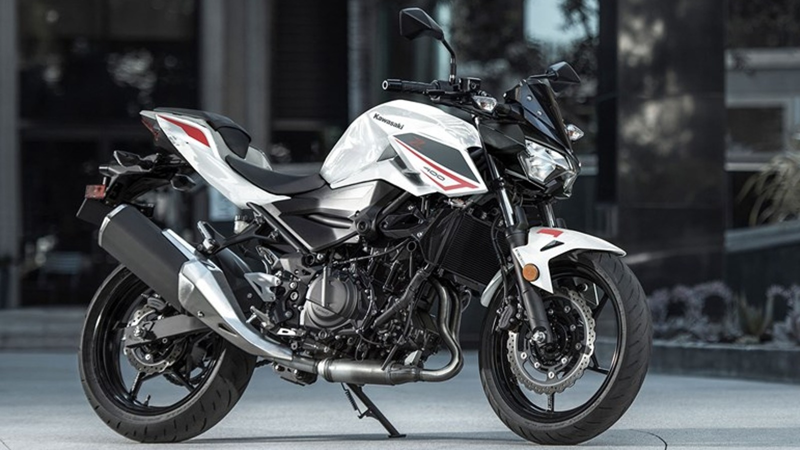 Is The Kawasaki Z400 A Good Bike For Beginners? Here's What You Need To Know