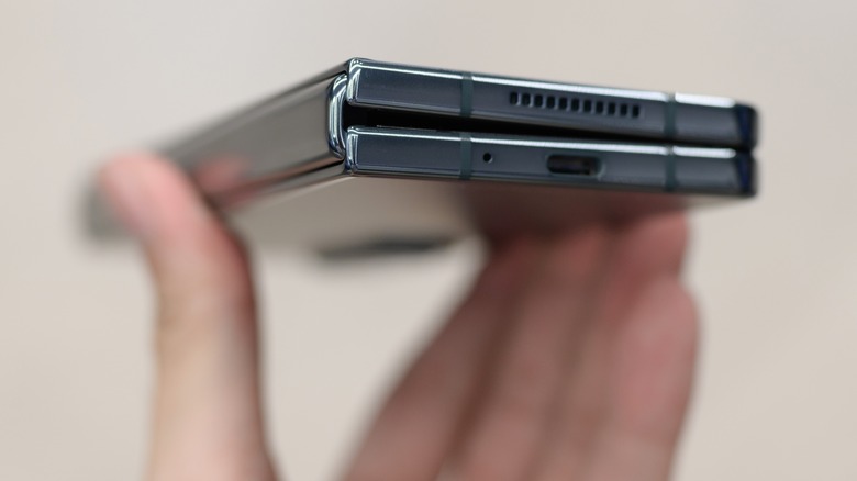 Samsung Galaxy Z Fold 4 hinge close up