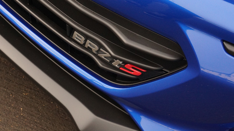 2025 Subaru BRZ tS front grille