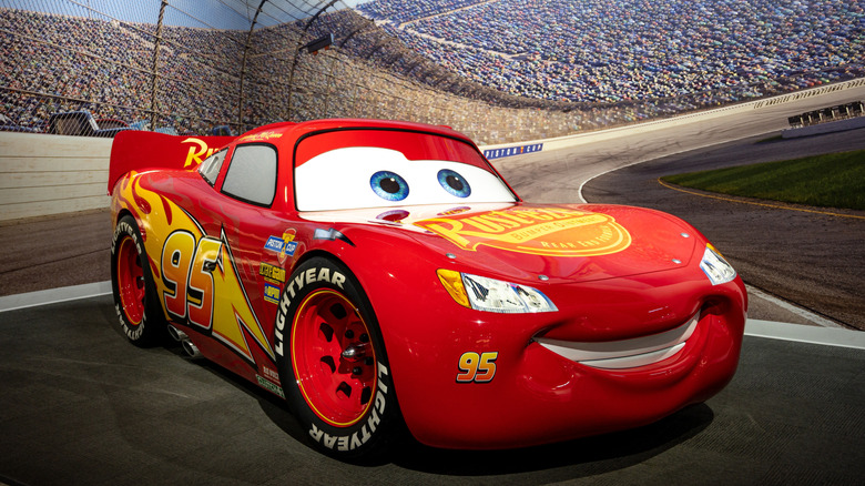 Lightning mcqueen original car online