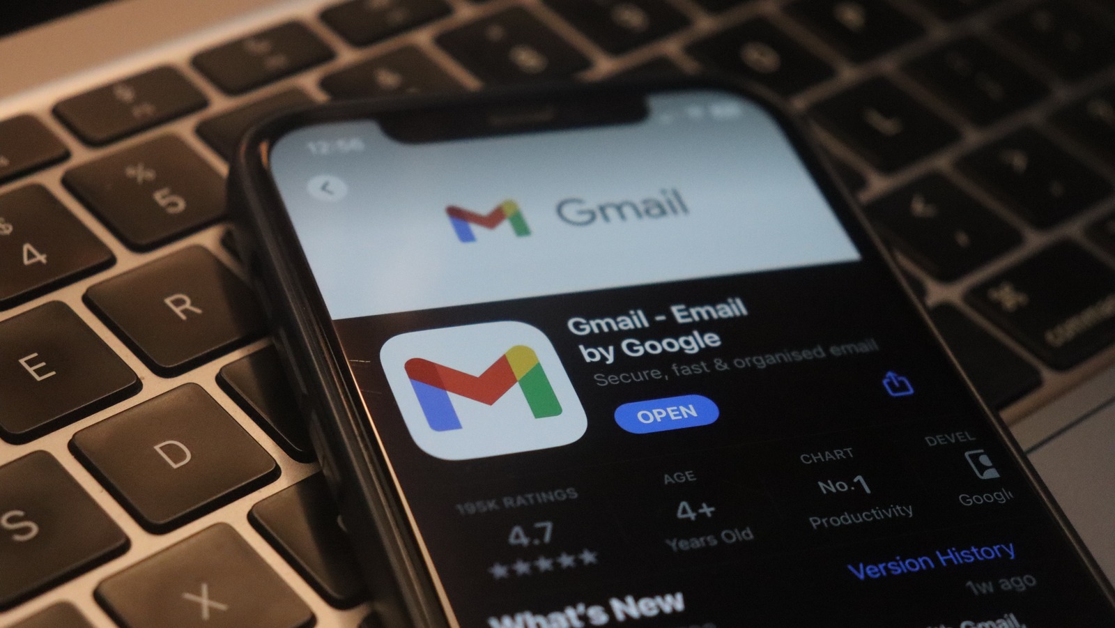 Is Your Gmail Account At Risk Of Being Deleted? Google's Plan Explained thumbnail