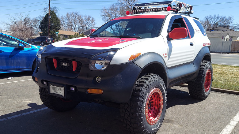 Modified Isuzu VehiCROSS