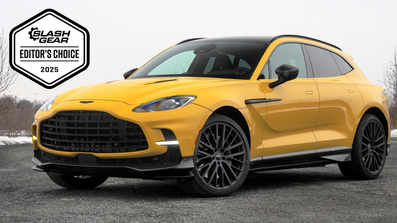 2025 Aston Martin DBX707