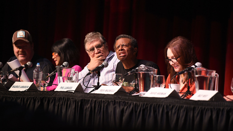 DiMaggio (left) and more of the principal cast at Futurama Worlds of Tomorrow event in 2017