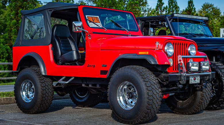 Jeep CJ5 Vs CJ7: What's The Difference?