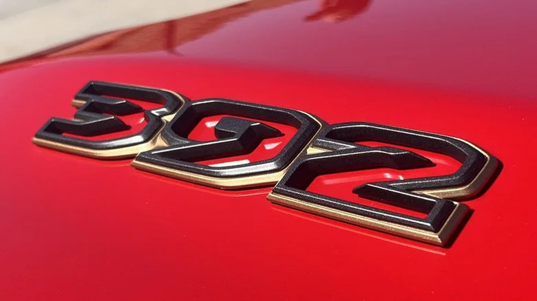 392 badge closeup