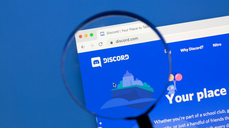 discord homepage magnifying glass