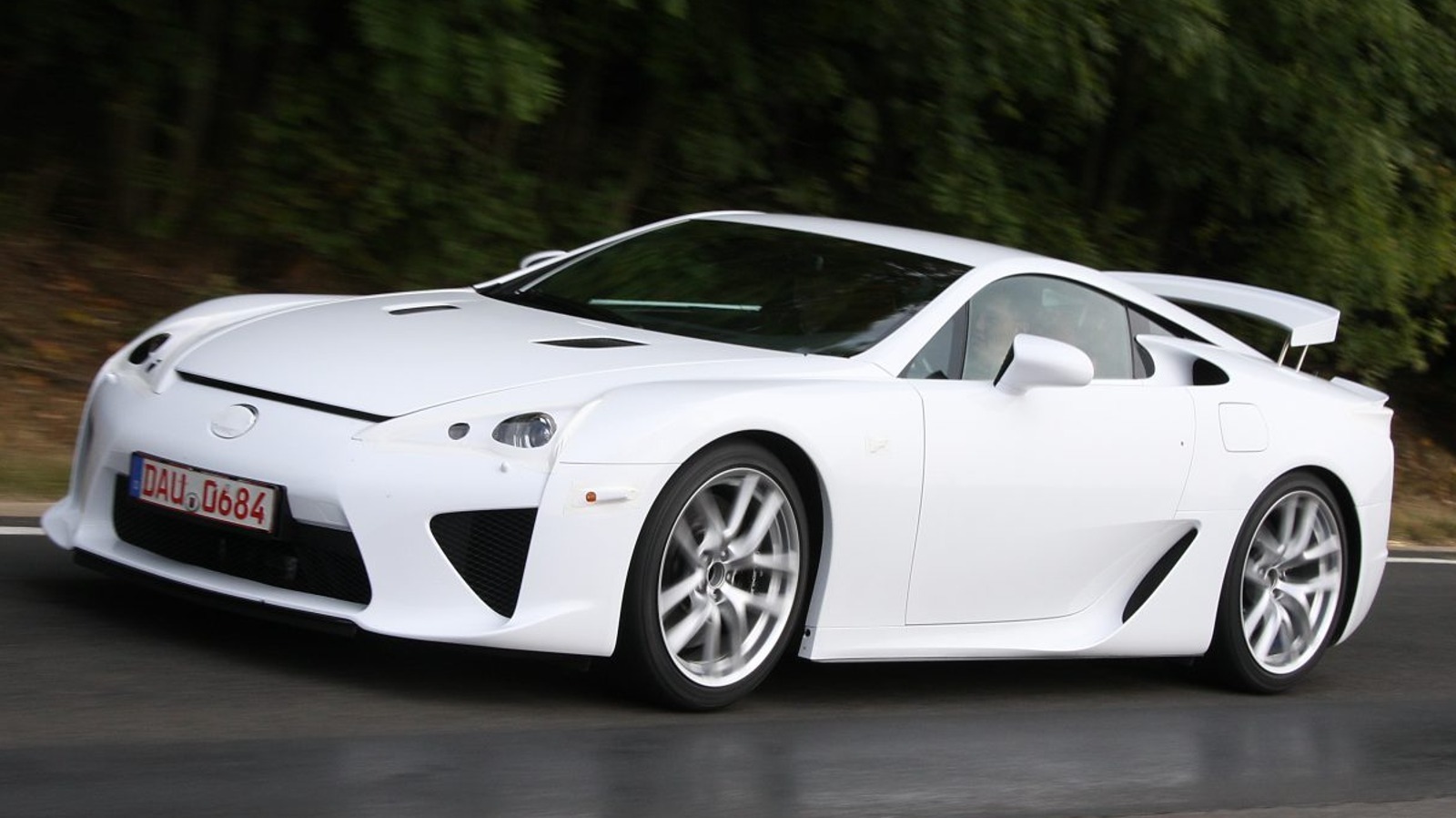 Lexus LFA: Everything You Should Know By Now