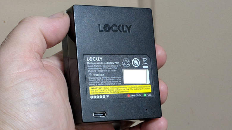 Lockly Visage battery