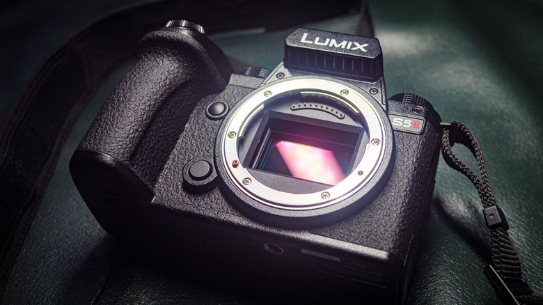 Lumix S5-II