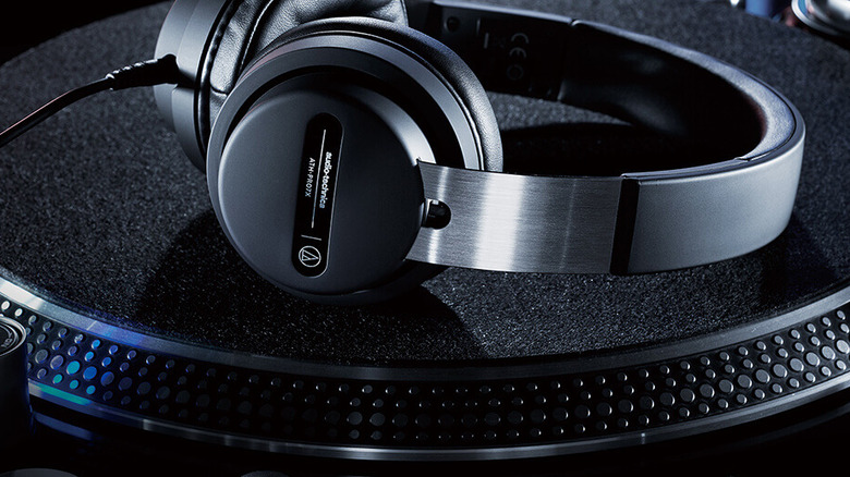 Audio-Technica PRO7x DJ Headphones