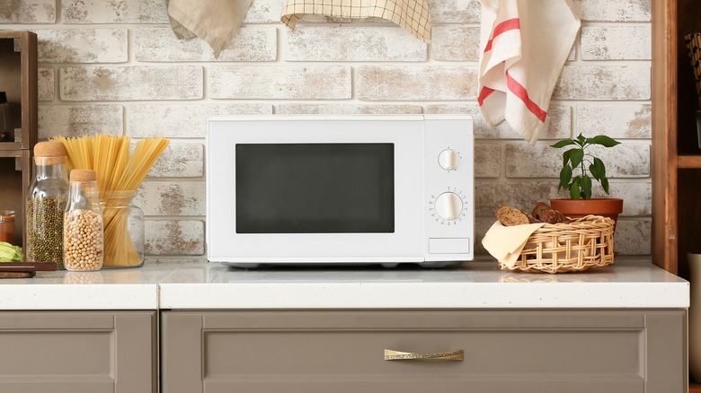 8 BEST MINI MICROWAVE FOR DORM. Whether you're living in a dorm or