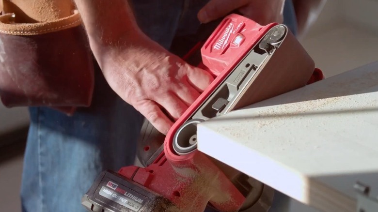 Milwaukee belt sander sanding table