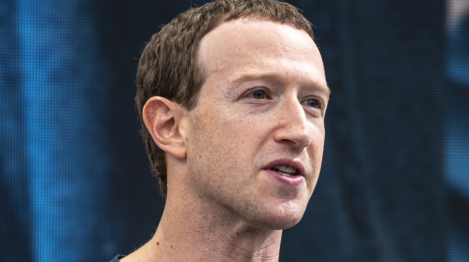 Mark Zuckerberg Shares Hospital Photo Following MMA Training Injury