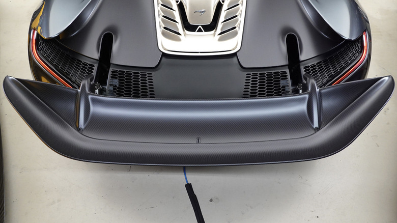 McLaren W1 Active Longtail detail