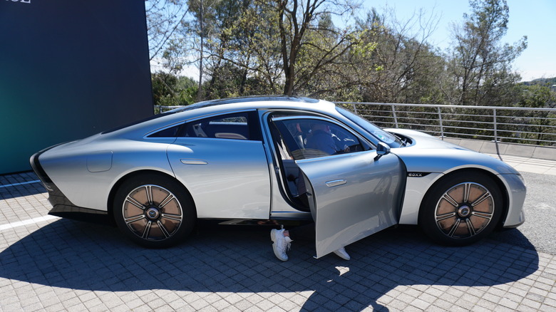 Mercedes-Benz VISION EQXX door open