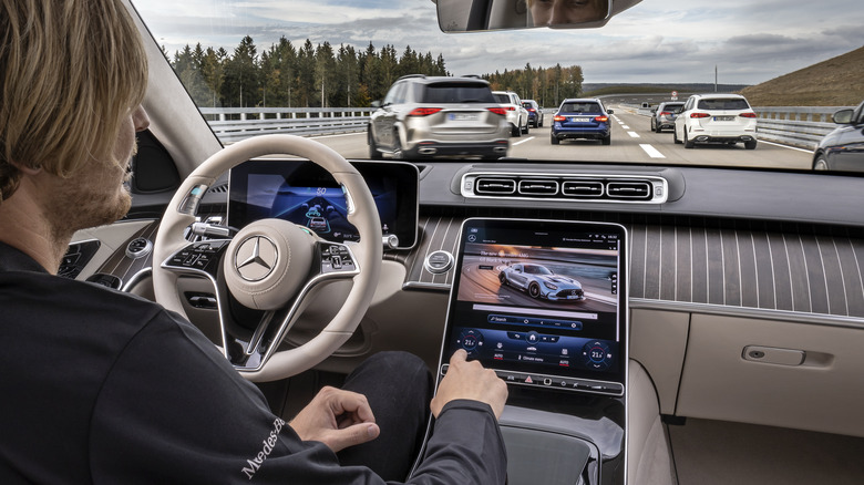 Mercedes-Benz Drive Pilot interior demo