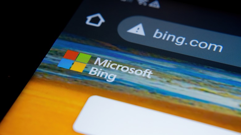 Bing search UI smartphone